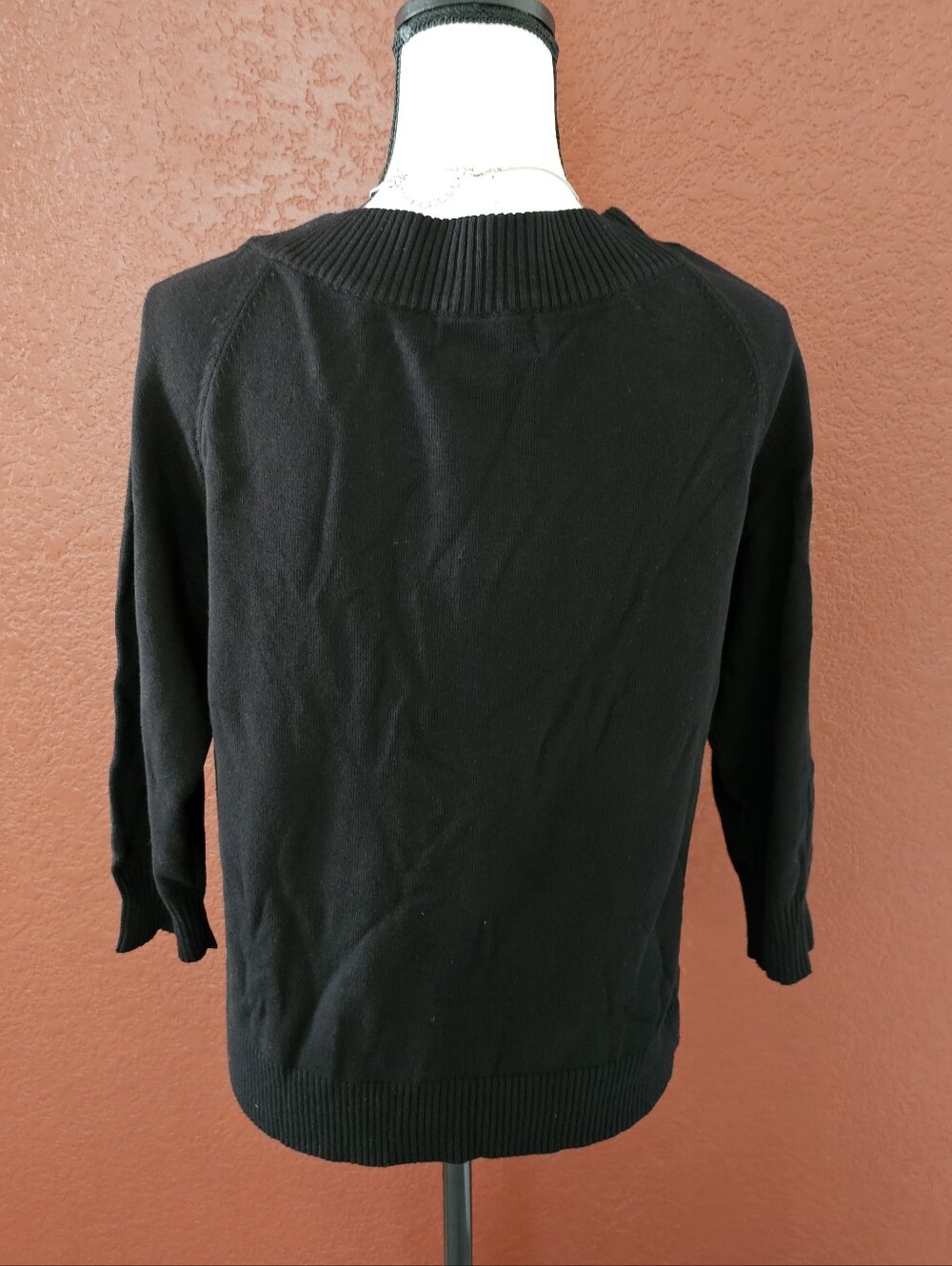 Women’s Black Button-Front Knit Cardigan - Picture 4 of 7